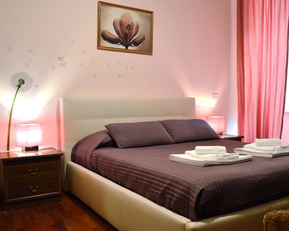 Tridomus Apartment - Mecenate 77 โรม ห้อง รูปภาพ