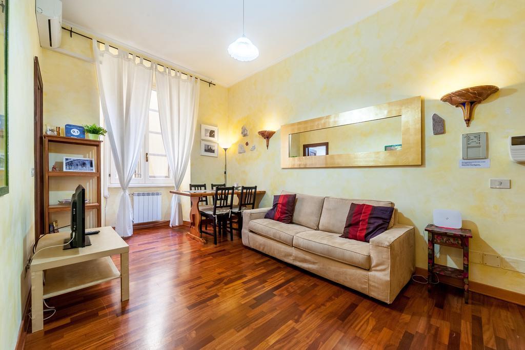 Tridomus Apartment - Mecenate 77 โรม ภายนอก รูปภาพ